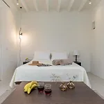 Apartament Agrilia *