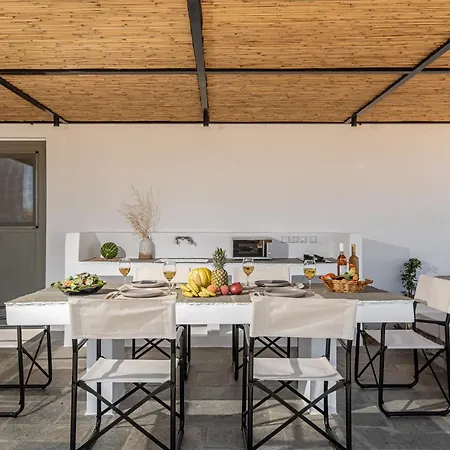 Agrilia Apartment *